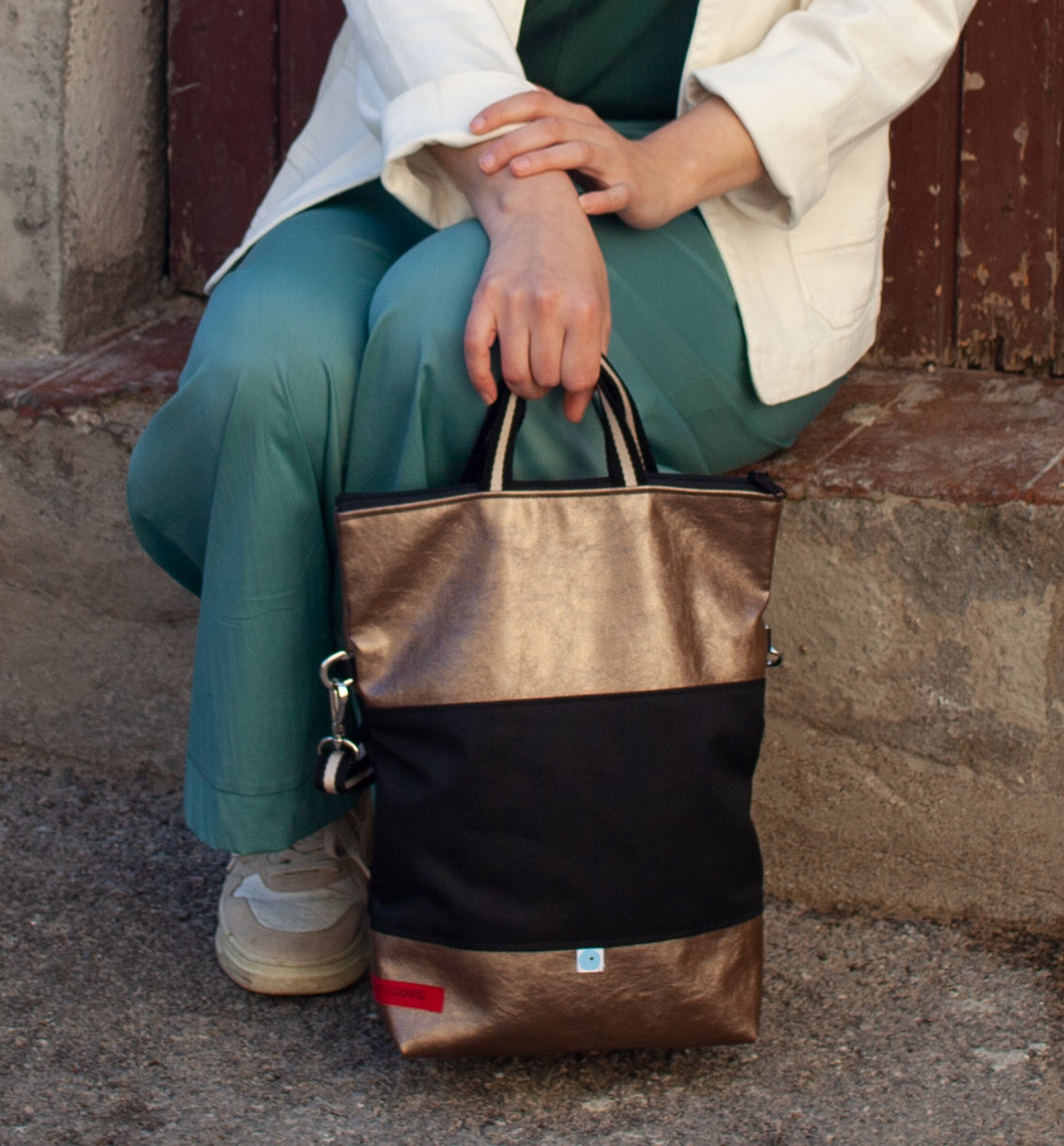 EASY BAG SIENA bronzo lamé | nero