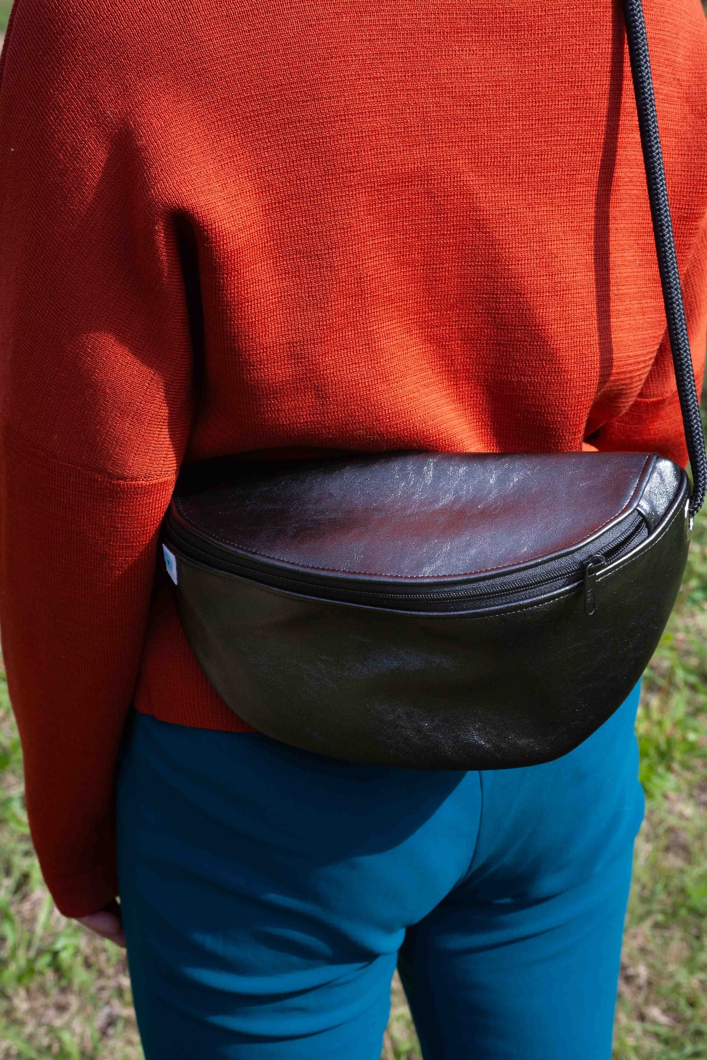 FIRENZE BELTBAG sparkly black