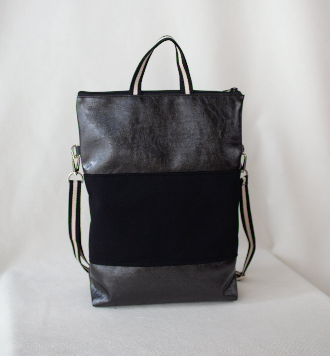 EASY BAG SIENA carbonio lamé | nero