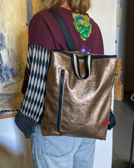 TETI BACKBAG bronze