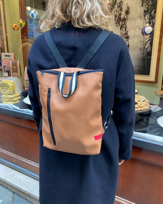 ZAINO TETI walnut I nero